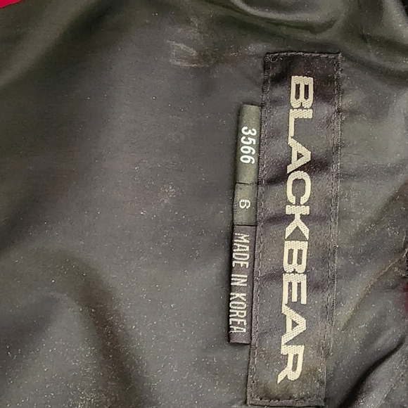 Women's size 6 ski jacket - Picture 2 of 3